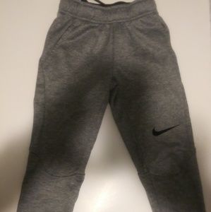 Kids Nike Dri-Fit jogging sweat Pants (XS)